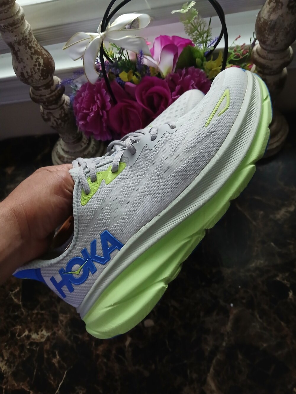 Hoka One Clifton 9 Comfort/Athletic Medical Field Shoes Size 9 Men/10.5 Women - Picture 11 of 13